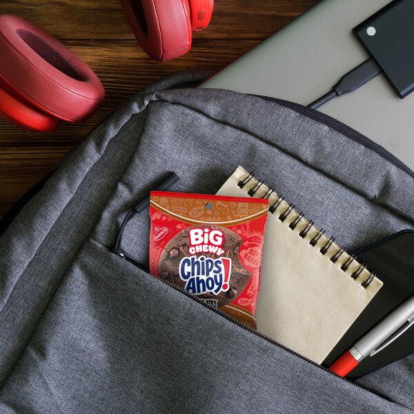 CHIPS AHOY! Big Chewy Chocolate Chip Cookies, Chocolatey Brownie, 2.5 oz (1 Cookie Per Pack)
