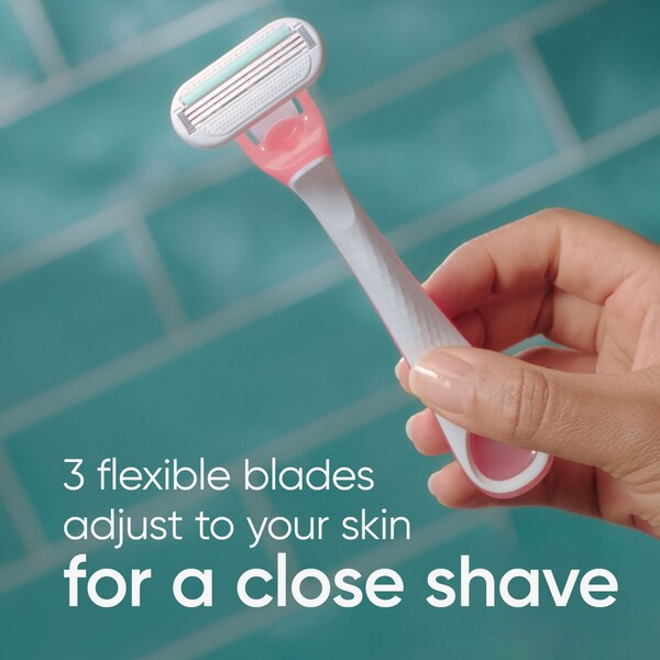 Gillette Venus Sensitive 3-Blade Disposable Razor, 3 CT