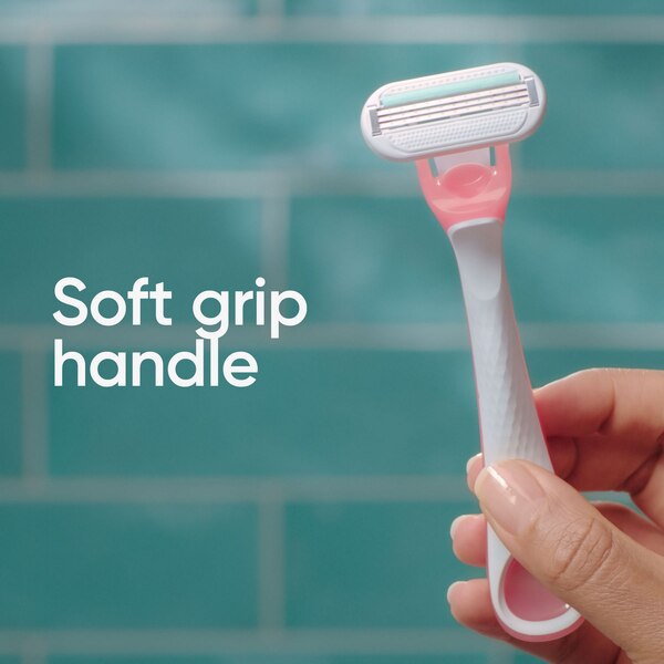 Gillette Venus Sensitive 3-Blade Disposable Razor, 3 CT