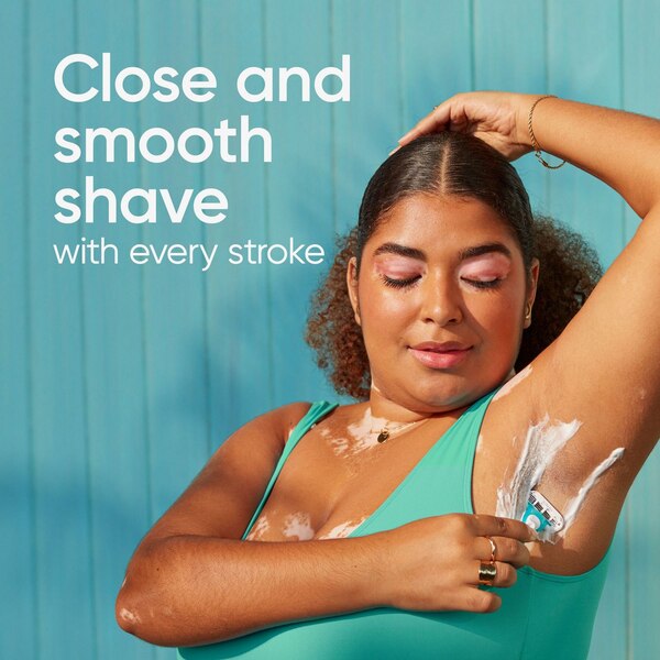Gillette Venus Tropical 3-Blade Disposable Razor, 3 CT