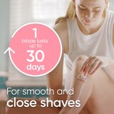Gillette Venus Mini Comfortglide White Tea 3-Blade Razor, thumbnail image