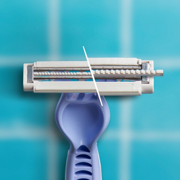Gillette Venus Pubic Hair & Skin Disposable Razors, 4 CT