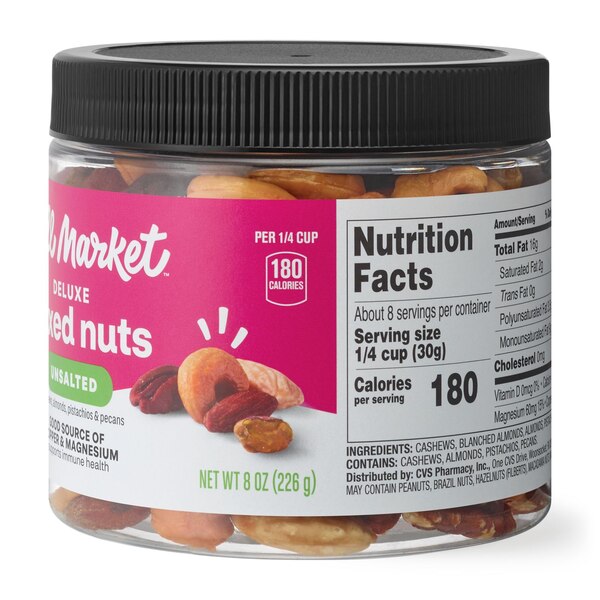 Well Market Deluxe Mixed Nuts, 8 oz