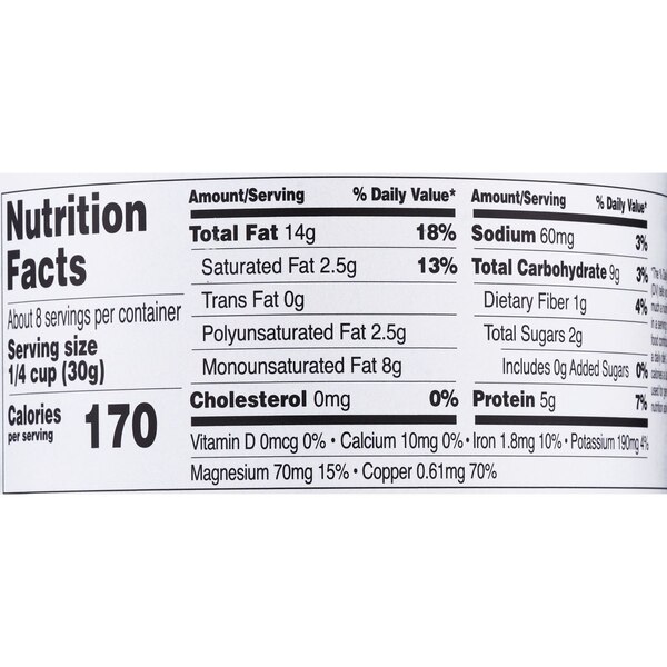 Well Market Lightly Salted Whole Cashews, 8 oz