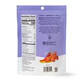 Well Market Honey Sriracha Cashews, 8 oz, thumbnail image