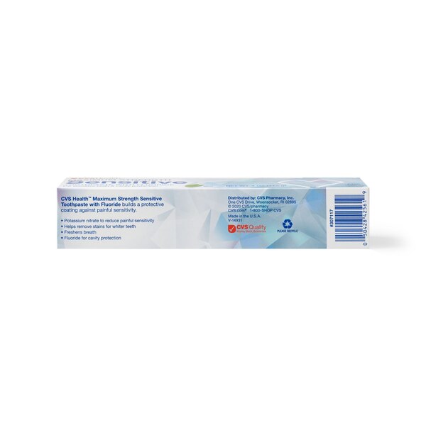 CVS Health Maximum Strength Sensitive Extra Whitening Fluoride Toothpaste, Mint, 4 OZ