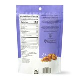 Well Market Roasted Spicy Chili Crunch Cashews, 8 oz, thumbnail image