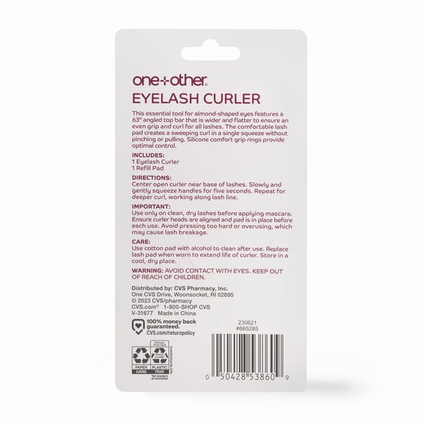 one+other Eyelash Curler for Almond Shaped Eyes