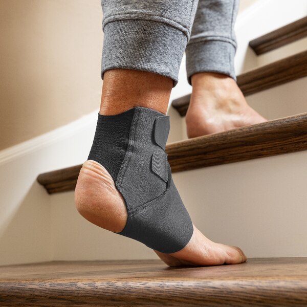 CVS Health Adjustable Compression Ankle Support
