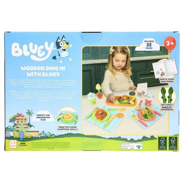 Bluey 32-Piece Wooden Dine in with Bluey Set