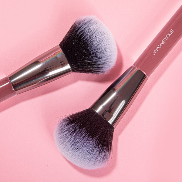 Japonesque Powder Multi-Tasker Brush