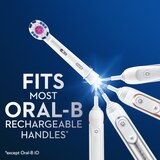 Oral-B 3D White Electric Toothbrush Replacement Brush Head, 3 Count, thumbnail image