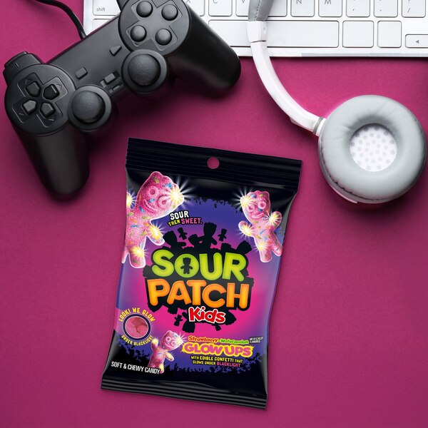 Sour Patch Kids, Glow Ups Strawberry-Watermelon Soft & Chewy Candy, 6.7 oz