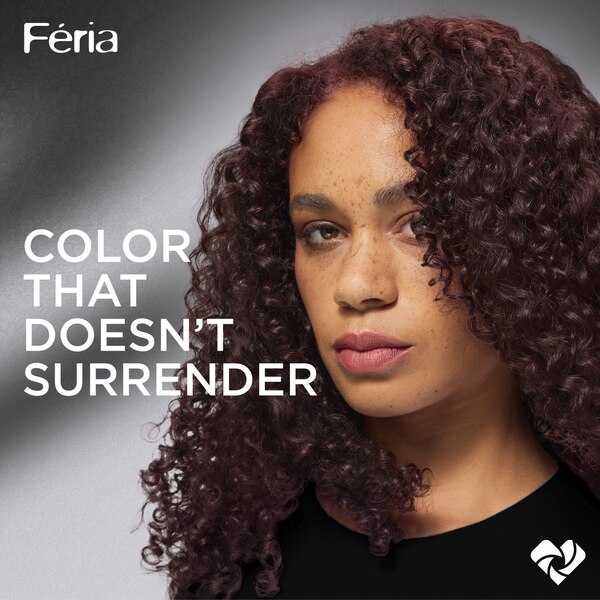L'Oreal Paris Feria Multi-Faceted Shimmering Permanent Hair Color