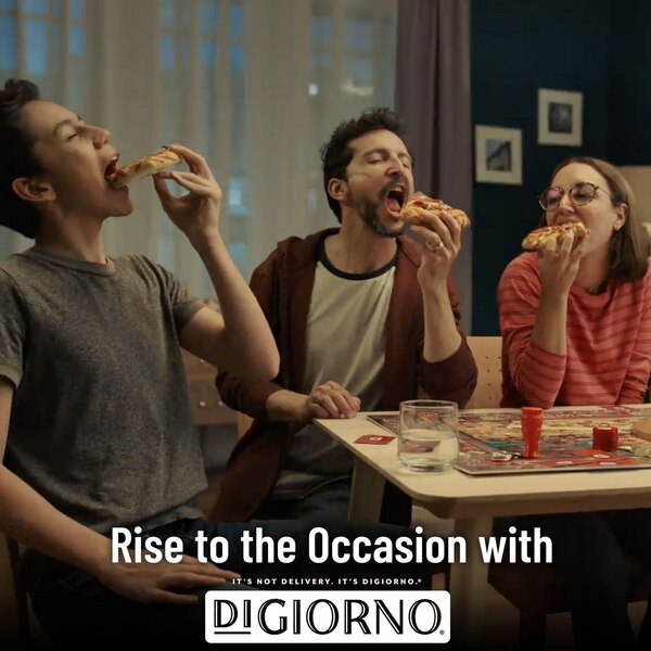 DIGIORNO, Supreme Frozen Pizza on a Rising Crust, 31.4 oz