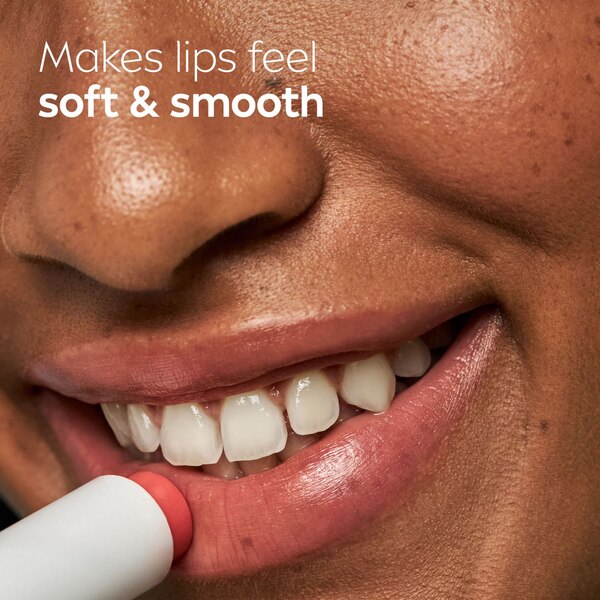 Nivea Lip Care, Peach