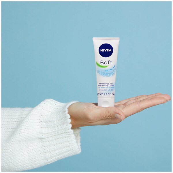 NIVEA Trial Size Soft Moisturizing Creme Tube, 2.6 OZ