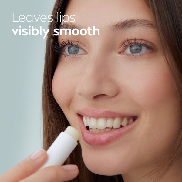 NIVEA Dewy - Bálsamo labial