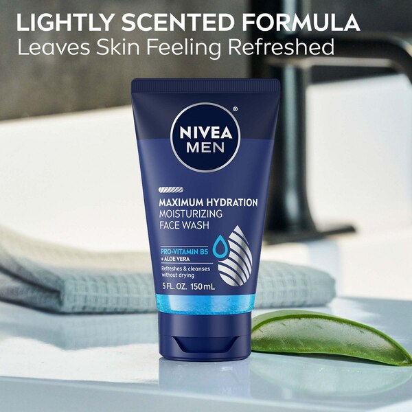 NIVEA Men Maximum Hydration Moisturizing Face Wash, 5 OZ