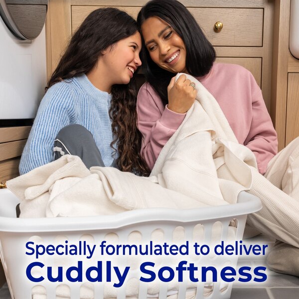 Snuggle Liquid Fabric Softener, Blue Sparkle Scent, 27.2 oz