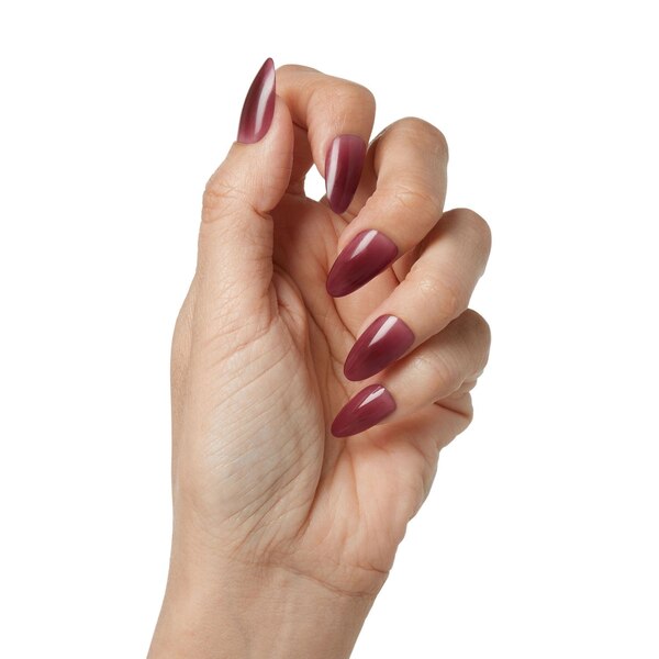 KISS Bare but Better Nude False Nails, Chemistry