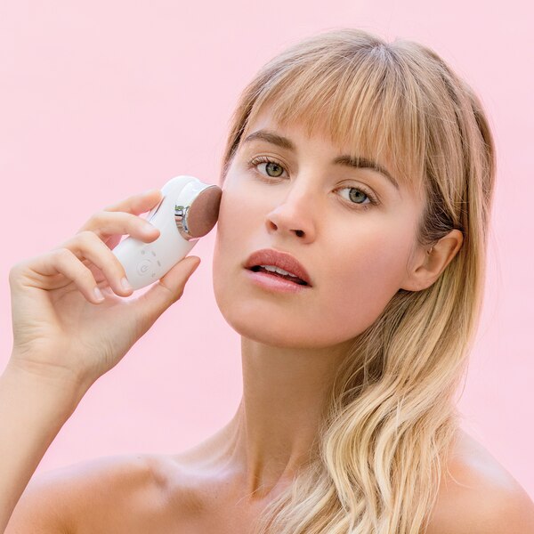 Vanity Planet Outlines Serum Booster