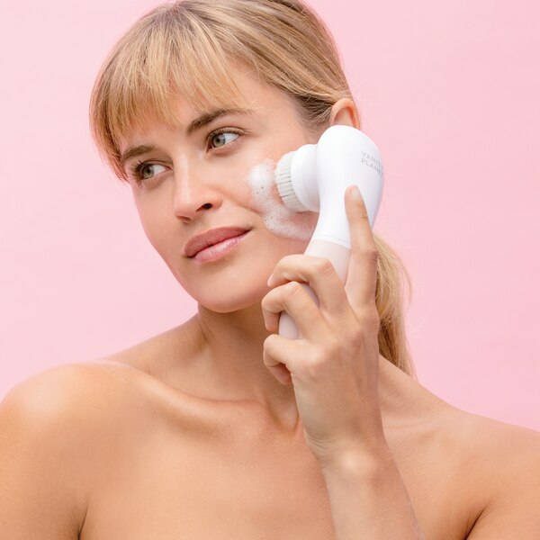 Vanity Planet Outlines Facial Cleansing System