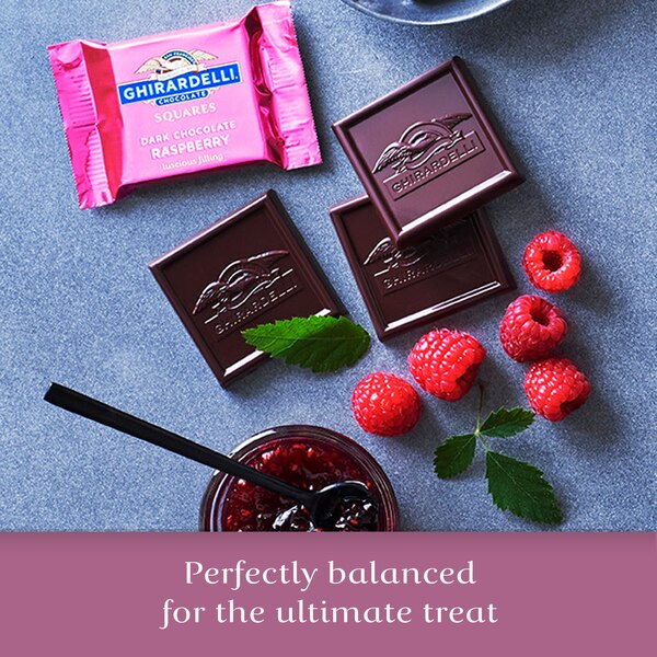 Ghirardelli, Dark Chocolate Raspberry Squares, 5.32 oz Bag