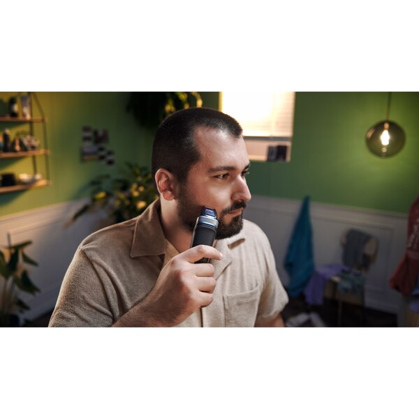 Philips Norelco Multigroom 5000 18-piece All-in-One Trimmer