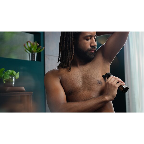 Philips Norelco Multigroom 9000 Men's Grooming Kit