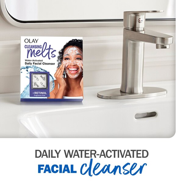 Olay Melts Water-Activated Daily Facial Cleanser With Retinol, 32 CT