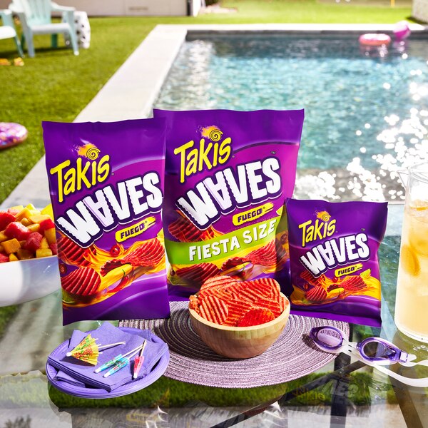 Takis Fuego Waves Hot Chili Pepper & Lime Flavored Spicy Wavy Potato Chips