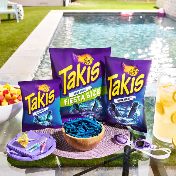 Takis Blue Heat Rolls Hot Chili Pepper Flavored Spicy Tortilla Chips, 3.25 oz