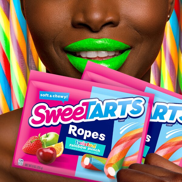 SweeTARTS Twisted Rainbow Punch Ropes Laydown Bag, 9 oz