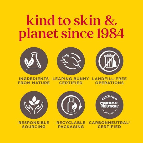 Burt's Bees 100% Natural Moisturizing Lip Balm, Original Beeswax with Vitamin E & Peppermint Oil