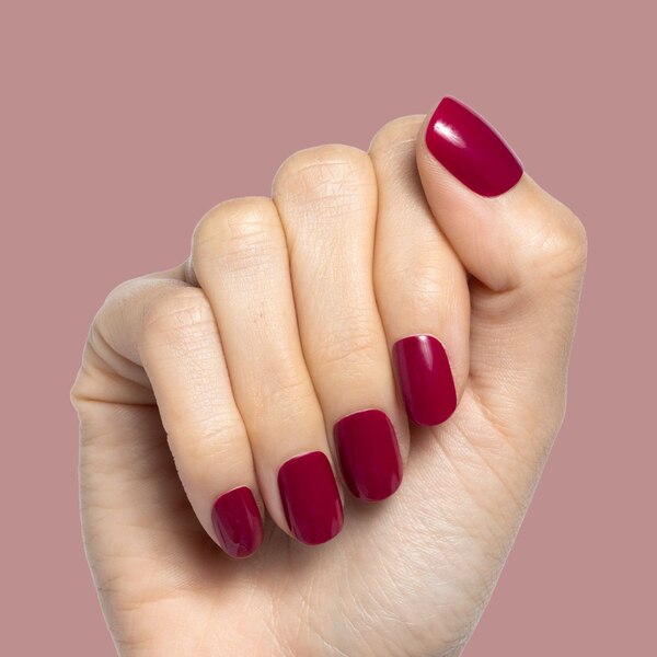 Olive & June Super Stick Press On Nails