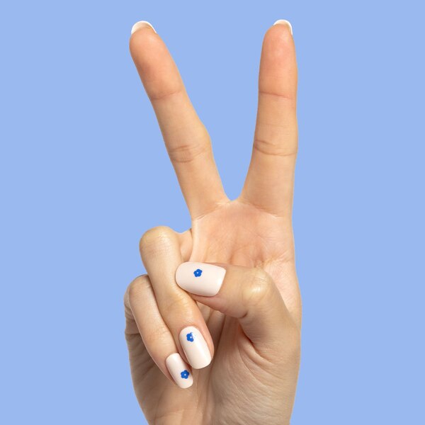 Olive & June Super Stick Press On Nails