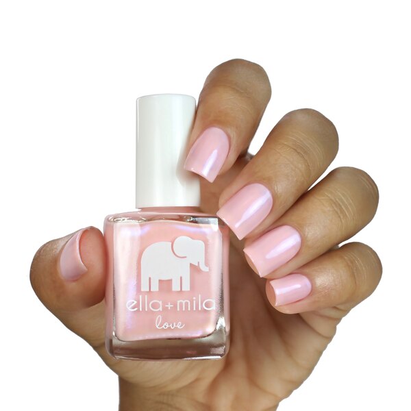 ella+mila Nail Color