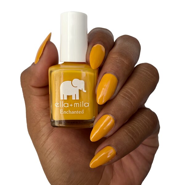 ella+mila Nail Color