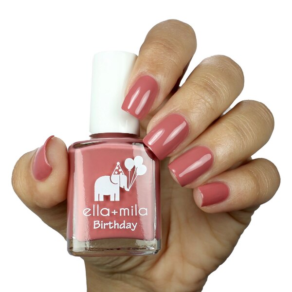 ella+mila Nail Color