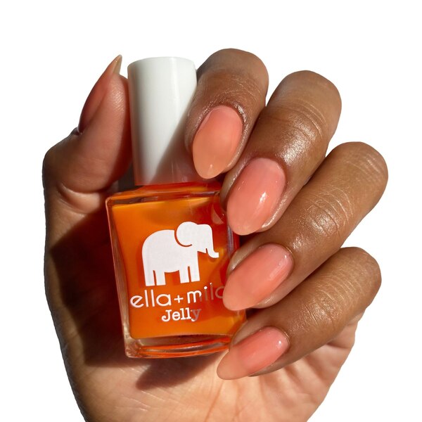 ella+mila Nail Color