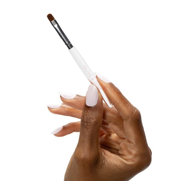 Olive & June Clean Up Brush