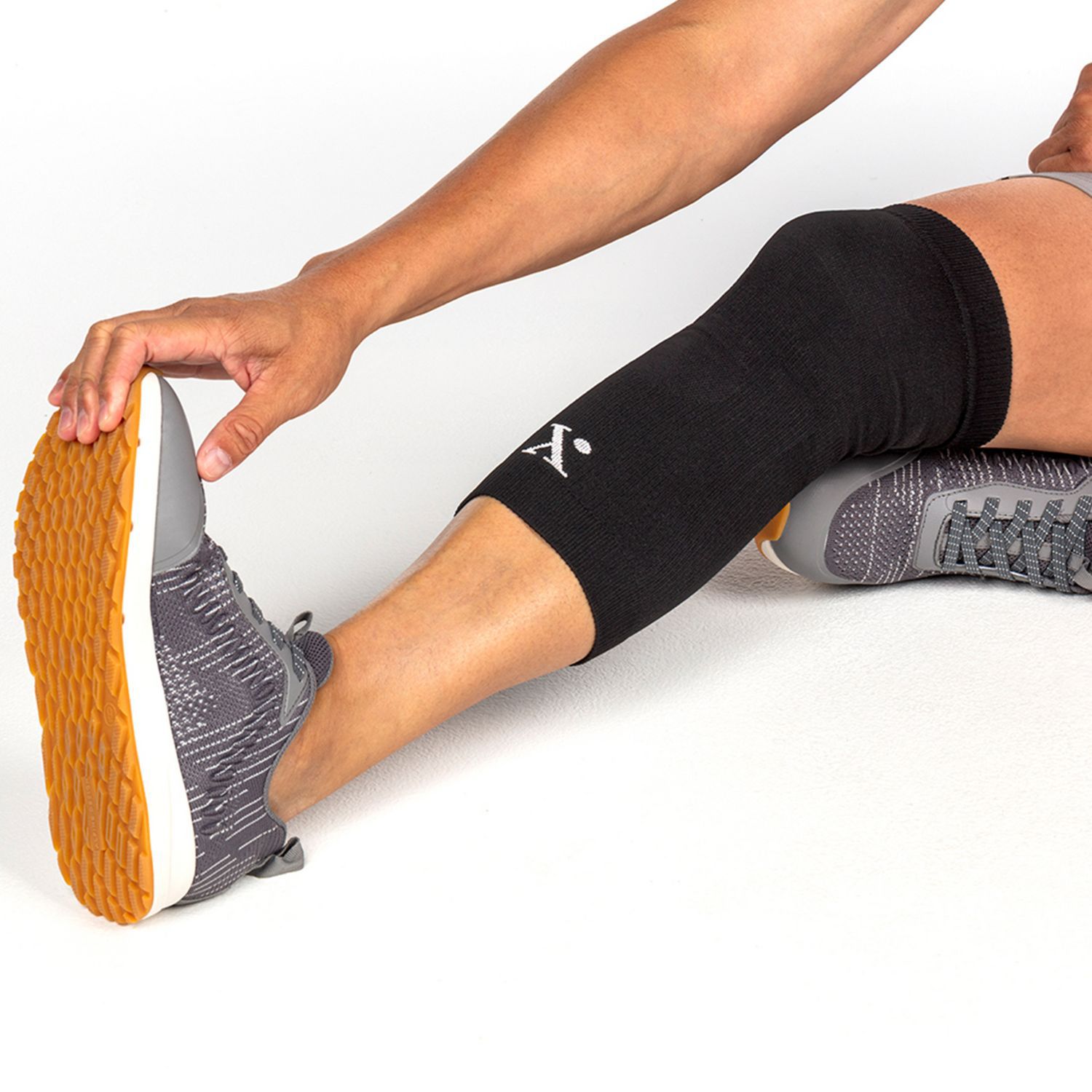 Nufabrx Pain Relieving Medicine + Compression Knee Sleeve