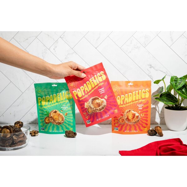 Popadelics, Crunchy Mushroom Chips, Rad Rosemary & Salt, 1.4 oz