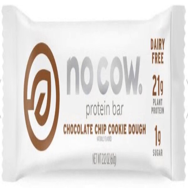 NO COW CHOCOLATE CHIP COOKIE DOUGH PROTEIN BAR