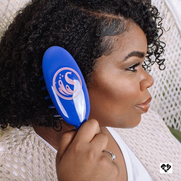 Kazmaleje Kurls Plus Paddle Comb, Cobalt Blue