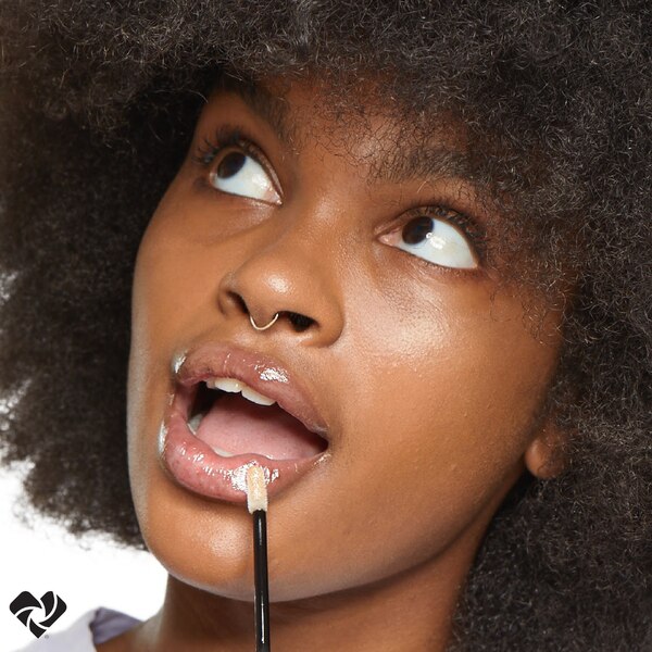 Frilliance Moisturizing Lip Gloss