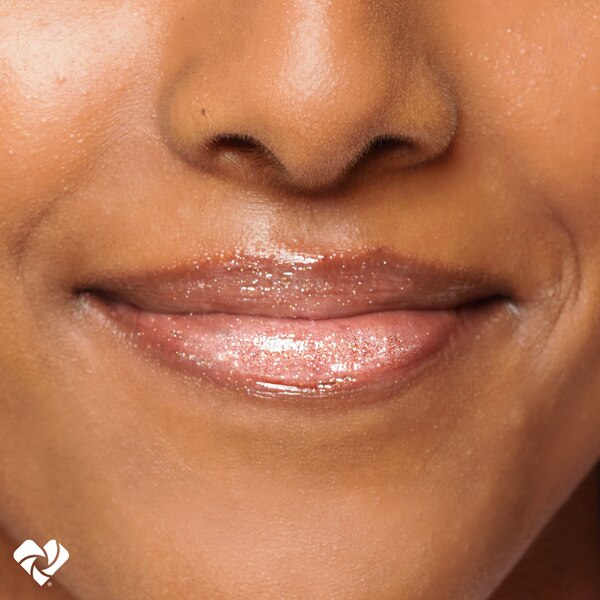 Frilliance Moisturizing Lip Gloss