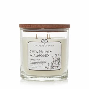 Chesapeake Bay Candle 3-Wick Jar Candle, 14 OZ