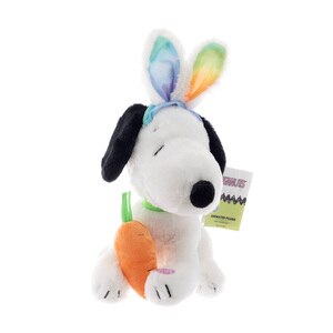 9 INCH ANIMATED SNOOPY WITH CARROT